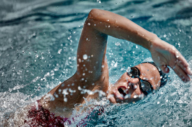 A female with swimmer shoulder
